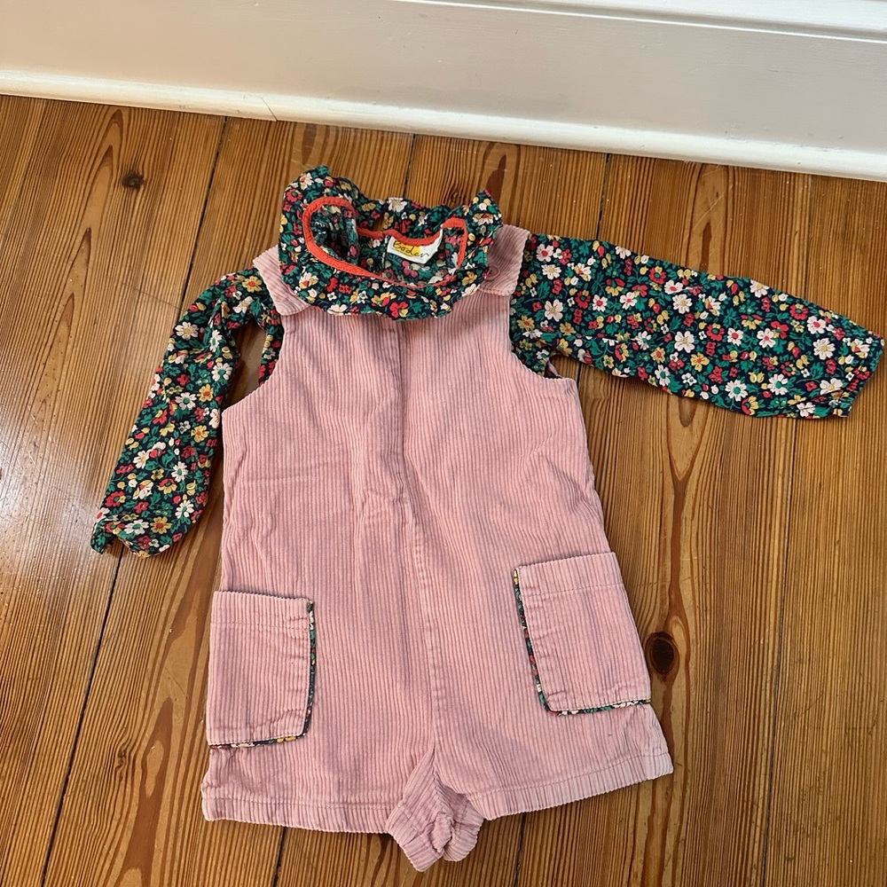 Pink corduroy short jumper with floral shirt